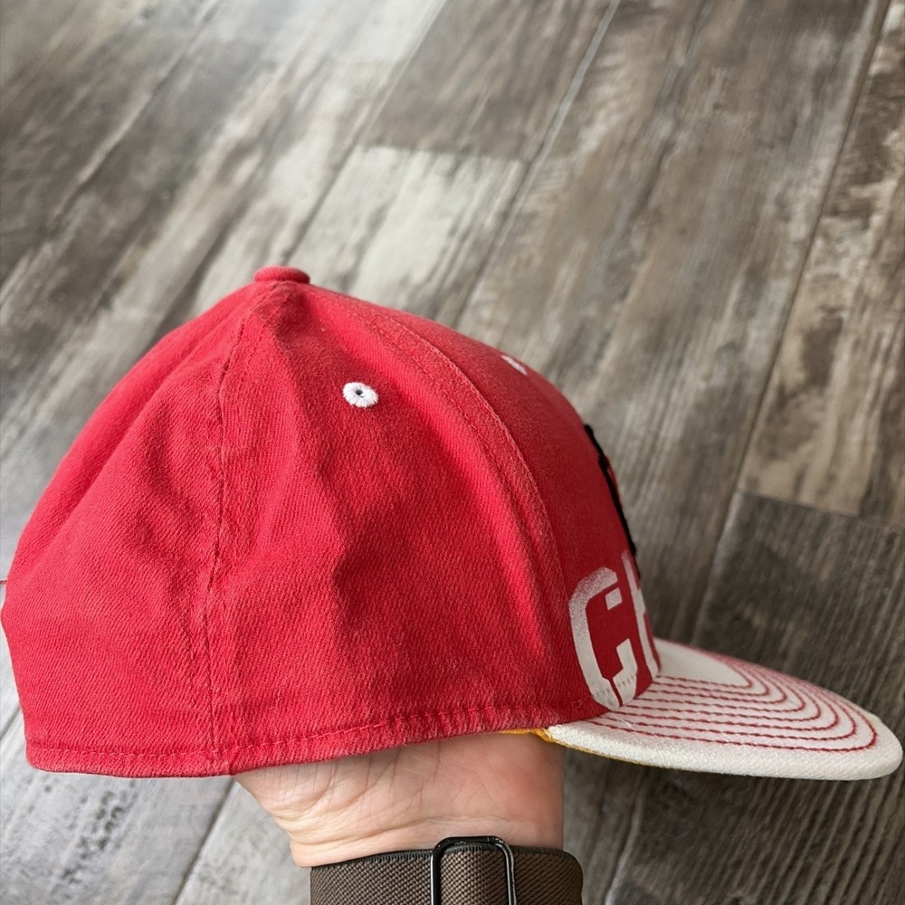 Vintage Reebok Kansas City Chiefs On‎ Field Fitted  Hat Spellout S/M - Picture 5 of 7